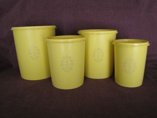 Vintage Tupperware 4 Pc Servalier Yellow Nesting Canisters Set,  Lids (8 Total)