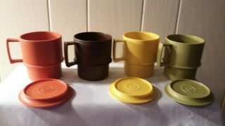 4 Vintage Tupperware Stackable Mugs Coffee Cups 1312 3 Coasters Lids 1313