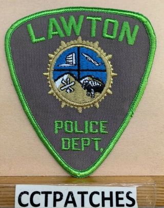Vintage Lawton,  Oklahoma Police Shoulder Patch Ok