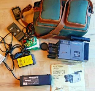Vintage Zenith Vm6200 Compact Vhs Camcorder With Accessories
