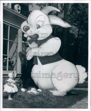 Huge Easter Bunny Cute Toddler Girl In Bonnet Columbus Ga Press Photo