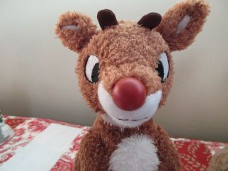 Hallmark Light Up Rudolph the Red Nosed Reindeer Kissing Clarice Plush 3