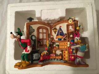 Disney 1993 Mickey Mouse Goofy Daisy Duck Christmas Santa 