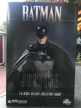 Dc Direct Batman 1:6 Scale Deluxe Collector 13 Inch Action Figure Batman