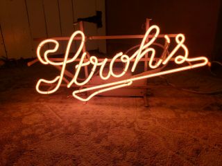 Vintage Universal Electric Strohs Neon Light.  Breweriana For The Man Cave