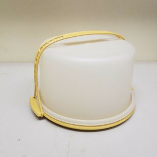 Vintage Tupperware Round Large Harvest Gold Cake Carrier Taker Keeper Handle