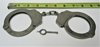 Vintage Antique Peerless Handcuffs Springfield Mass Made In Usa W/ Key