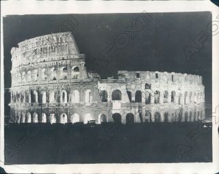 1929 Rome Italy Colosseum Lit Up On Anniversary Of Fascisti March Press Photo