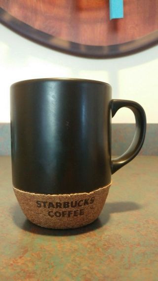 Starbucks Coffee Cork Bottom 2009 Large Black Ceramic Mug Cup 18 Oz 2