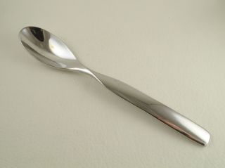 Double Helix By Sasaki / Ward Bennett Stainless 7 1/2 " Place Oval Soup Spoon (s)