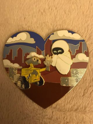 Wall - E & Eve Love Greatest Power On Earth Heart Fantasy Pin