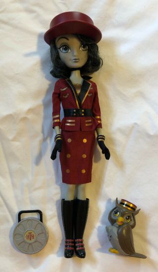 Disney Attractionistas Holly The Bellhop 12” Doll Tower Of Terror Complete