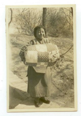 C1930 China Mission School Girl With Quilt Photo - Likely Near Peking