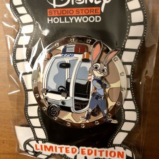 Disney Studio Store Dssh Dsf On The Go Car Zootopia Judy Hopps Pin In Hand