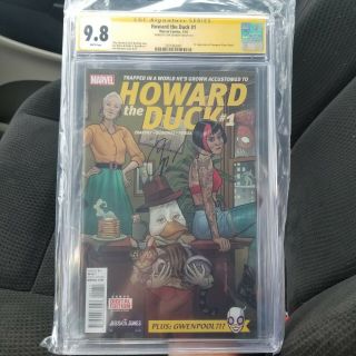 Howard The Duck 1 Ss Cgc 9.  8 First App Of Gwenpool.  Signed By Chip Zdarsky