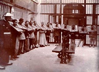 China Hongkong Punishment - 2 X Orig Photos ≈ 1900