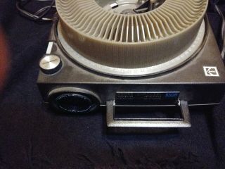 Vintage Kodak Carousel Custom 850h Slide Projector/tray Lens Lamp Bulb No Remote