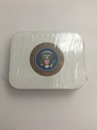 White House Tin Whitmans Chocolate Box Visitors Gift
