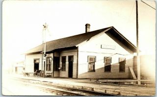 Hancock,  Minnesota Rppc Photo Postcard Railroad Depot Train Station View 1914