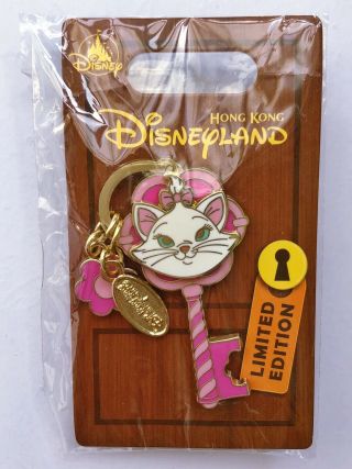 Hong Kong Disneyland Hkdl Marie Aristocats Key Pin Monthly Series Kitten Le400