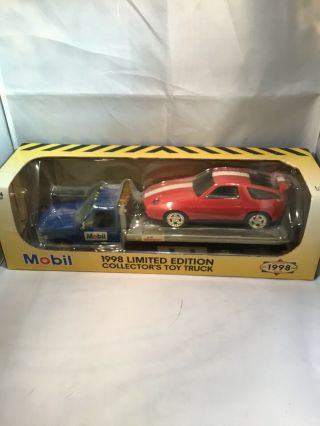Mobil 1998 Limited Edition Collector’s Toy Truck Tow Truck Porsche 928 Vintage J