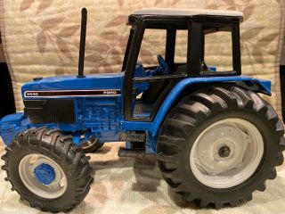 Vintage Ertl 1:16 Ford 6640 Diecast Heavy Tractor Blue