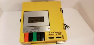 VINTAGE RARE 1970S U.  S.  GOV ' T CORDED CASSETTE TAPE PLAYER SELF CONTAINED 2