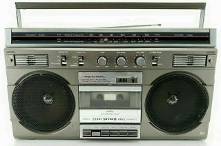 Vintage Realistic Scr - 15 Am/fm Stereo Cassette Music System