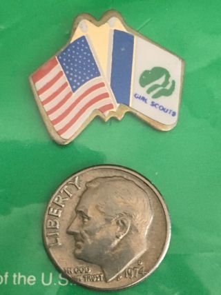 2 Vintage Girl Scout PINS FLAGS IN PACKAGE 1990’s 3