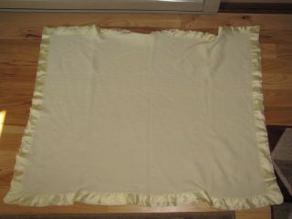 VINTAGE YELLOW COTTON THERMAL WAFFLE WEAVE BABY BLANKET SATIN BANDING TRIM BAND 2