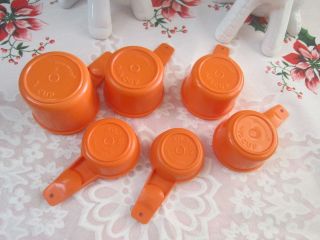✨Vintage Tupperware Complete 6 Piece Set Measuring Cups Orange Retro 70 