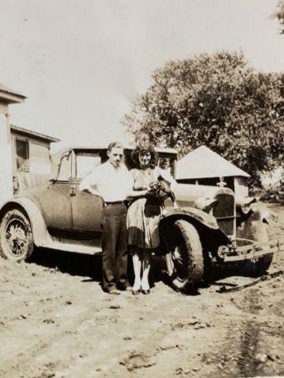 Antique Snapshot Photo 1920s Man & Flapper Woman Boston Terrier Dog Old Car