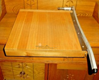 Vintage Olson Manufacturing 15x15 Paper Cutter