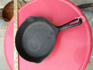 Early 9 Inch Cast Iron Skillet Unknown Maker Marked W On Handle Antique Vintage