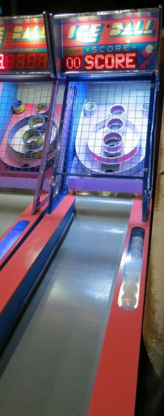 ICE BALL SKEEBALL REDEMPTION TICKET ARCADE GAME Available 2
