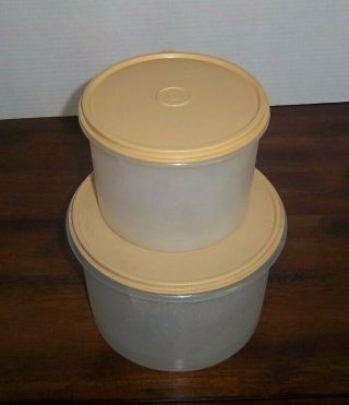 Vintage Tupperware Nesting Classic Round Canisters 264 266 With Gold Lids