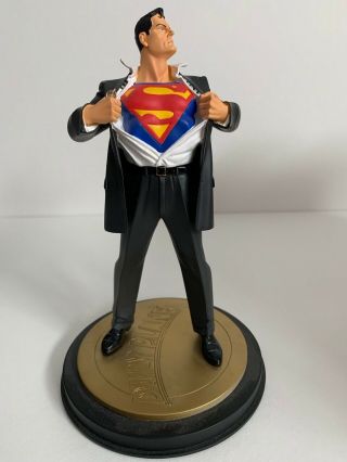 Superman Forever 1 Mini Statue Designed By Alex Ross 922/4000