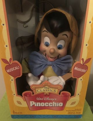 Disney’s Pinocchio Animated Singing Display Figure W/ Display Stand & Box Telco