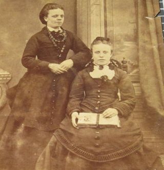 Top Photo Section of CDV Woman Holding PHOTO ALBUM 1870 ' s Women Ladies Fashion 2