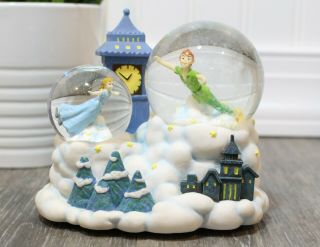 Disney Peter Pan Musical Snowglobe Flying Above London Big Ben By Enesco 4.  5 "