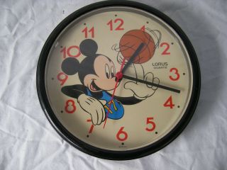 Vintage Mickey Mouse Lorus Quartz Wall Clock