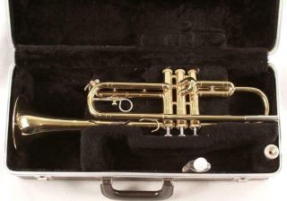 Bundy Selmer Ml Vintage Student Trumpet Sn 444786 W/ Vincent Bach 10 1/2c & Case