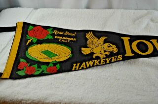 Vintage Iowa Hawkeyes Rose Bowl Felt Football Pennant 29 