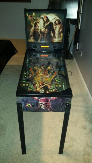 Zizzle Pirates Of The Caribbean Dead Man’s Chest Pinball Machine.  Glass Top