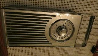 Vintage Mid Century Art Deco Style Oldsmobile Trans Portable Transistor Radio