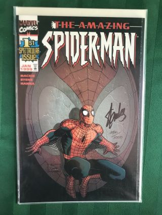 Marvel Comics " The Spider - Man " 1 Signed By Stan " The Man " Lee -