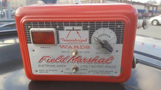 Vintage Wards Field Marshal Electric Fence Charger Northern Signal Saukville Wi