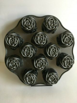 Nordic Ware Sweetheart Rose Mini Bundt Baking Pan