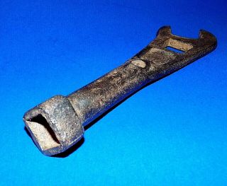 Unusual Antique International Harvester IH Iron Tractor - Implement Wrench F9136 3