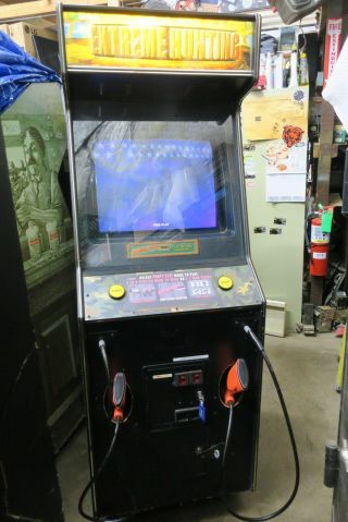 Extreme Hunting Commercial Coin Operated Arcade Game.  1 To 4 Players